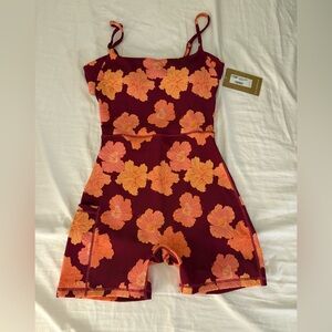 TEAL X FIGHTING EEL COLLAB
Kayla Jumpsuit in Anemone Hibiscus